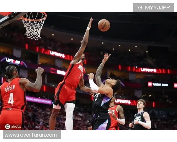 另类准三双！塞克斯顿三分6中5轰21分10助9失误