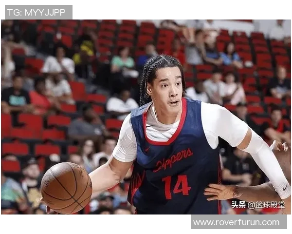 快船再伤猛将!桑德斯右膝扭伤周周观察 快船再伤猛将!桑德斯右膝扭伤周周观察